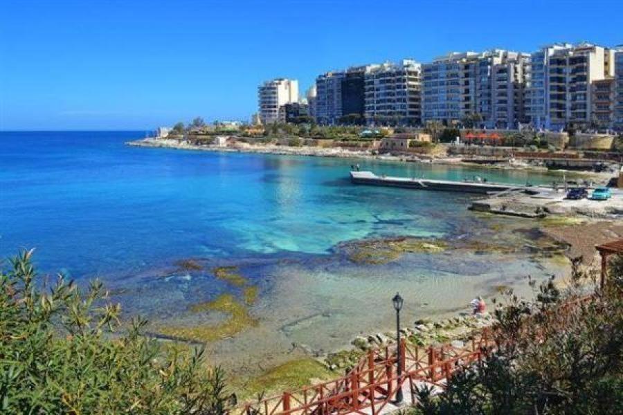 Modern Family Holiday Retreat In Gzira Sliema Exterior photo