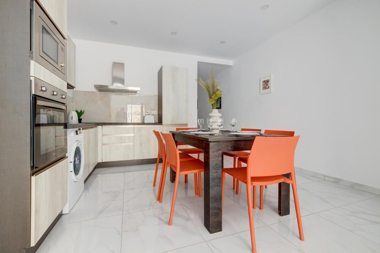Modern Family Holiday Retreat In Gzira Sliema Exterior photo